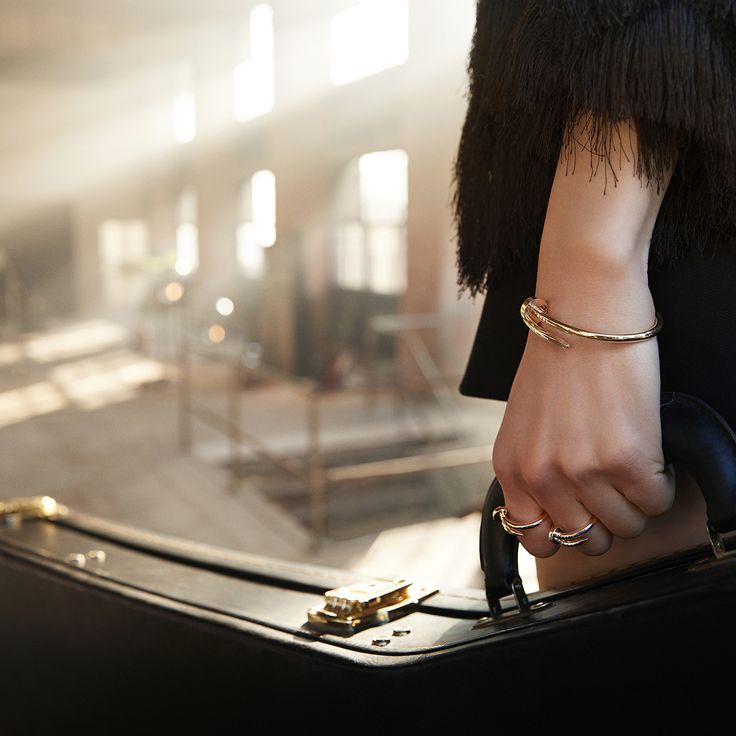 Cartier jewelry on UnifiedVision. Alternative UnifiedVision